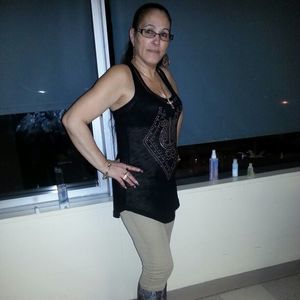 Meet your Posher, Aracelis